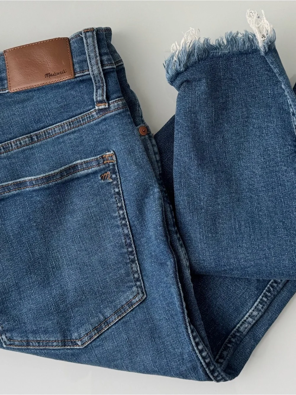 Madewell High Rise Distressed Denim Skinny Jeans Button Fly 30 Fringe